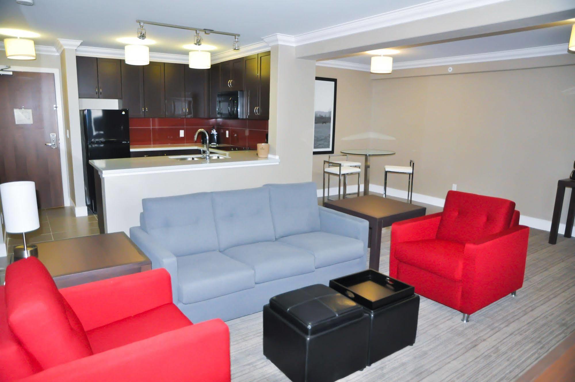 Sandman Hotel And Suites Abbotsford Exteriör bild