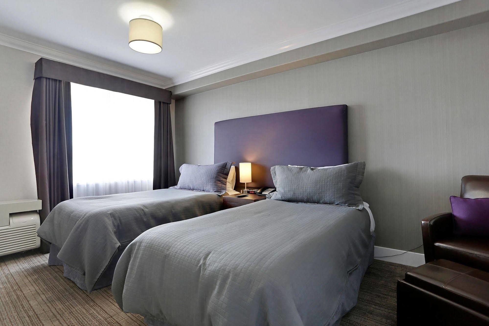 Sandman Hotel And Suites Abbotsford Exteriör bild
